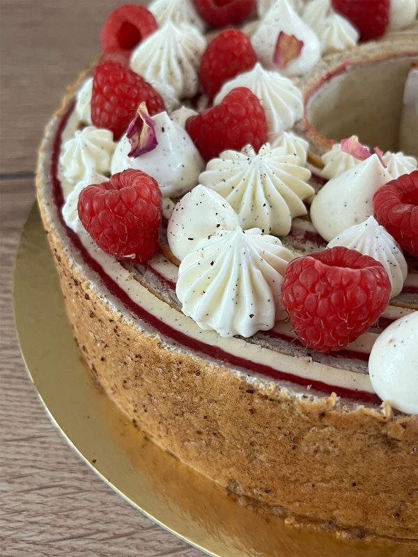 Roll cake Framboise Vanille – Image 4